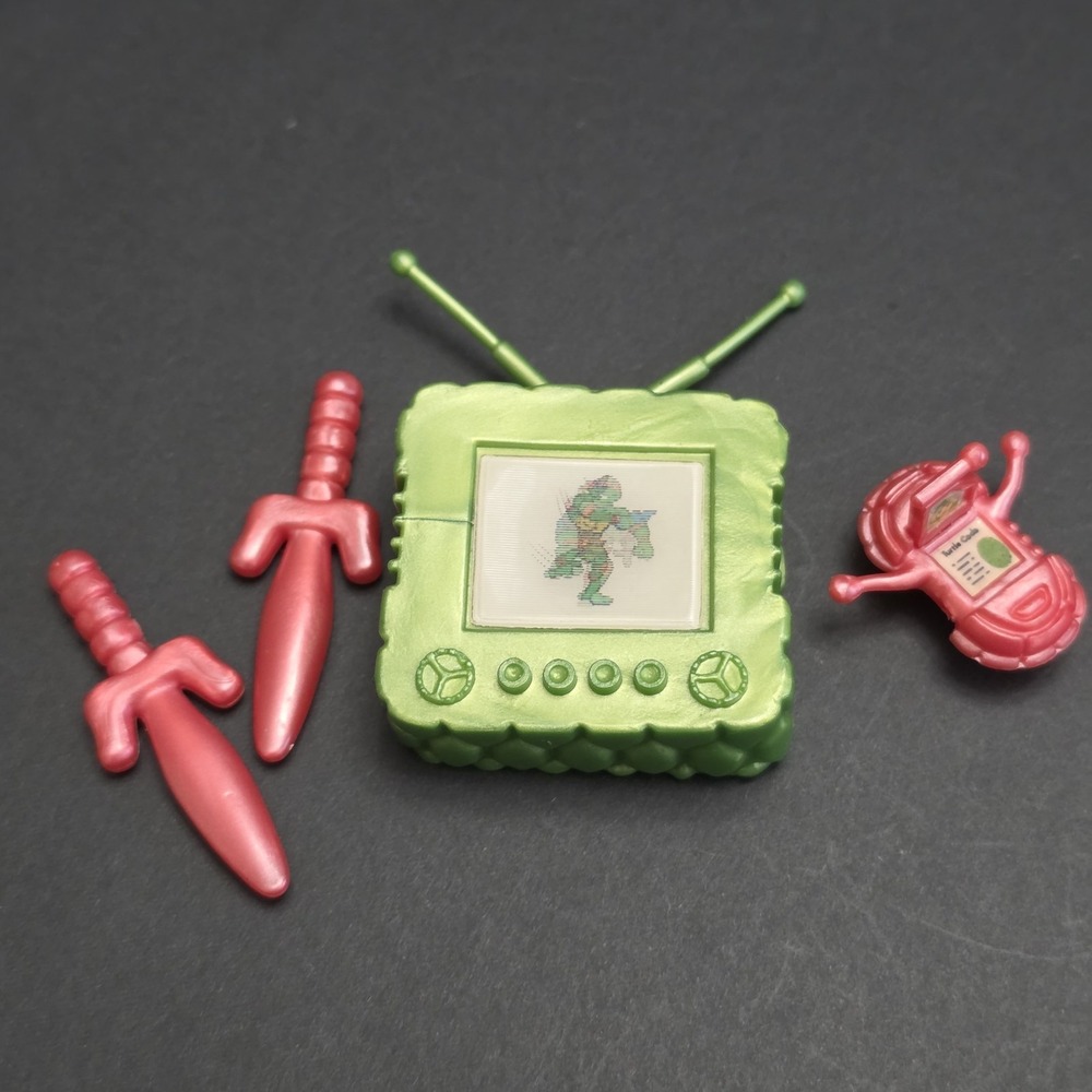 Playmates Teenage Mutant Ninja Turtles Toon Raph 1992 Accessories LOT vtg no fig